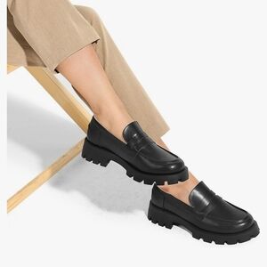 NWOT. Rocket Dog Women's Imea Loafer